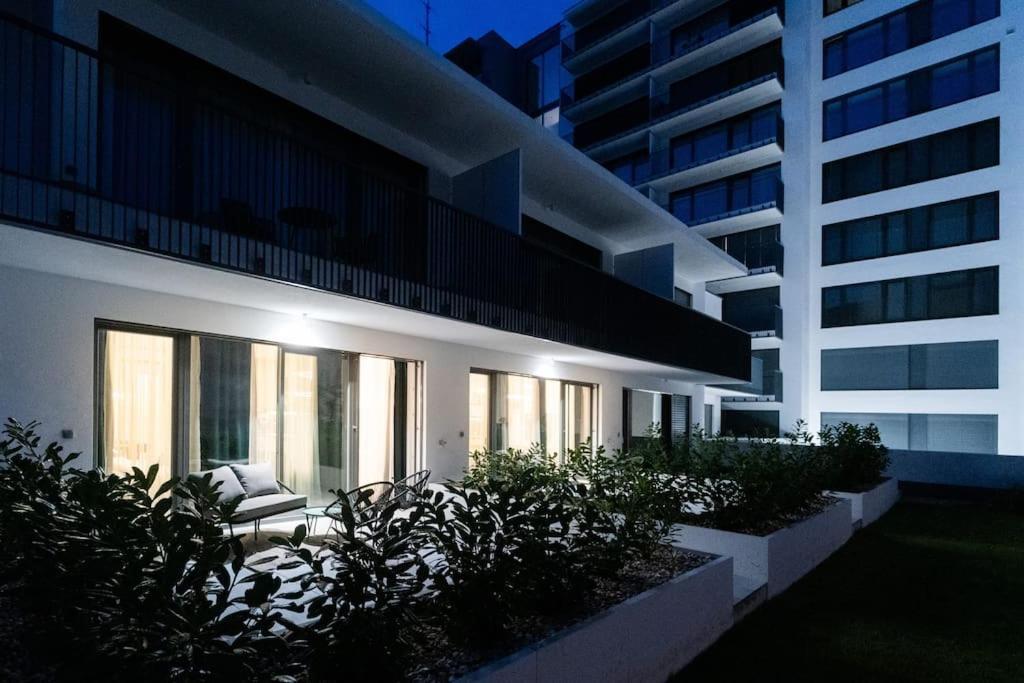 Gold Garden Terrace Apartment Brno Exterior foto